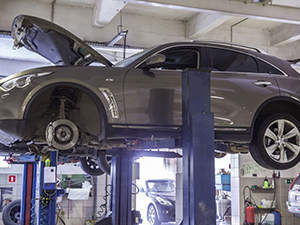 Диагностика Infiniti QX70: фото работ автосервиса ДжапСервис в Москве №1 Диагностика Infiniti QX70: фото работ автосервиса ДжапСервис в Москве №1