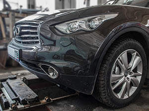 Ремонт Infiniti QX70: фото работ автосервиса ДжапСервис в Москве №1 Ремонт Infiniti QX70: фото работ автосервиса ДжапСервис в Москве №1