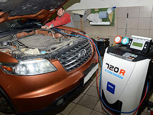 Заправка и ремонт автокондиционера Infiniti FX: фото работ автосервиса ДжапСервис в Москве №2 Заправка и ремонт автокондиционера Infiniti FX: фото работ автосервиса ДжапСервис в Москве №2