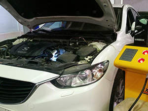 Замена масла в АКПП Mazda: фото работ автосервиса ДжапСервис в Москве №2 Замена масла в АКПП Mazda: фото работ автосервиса ДжапСервис в Москве №2